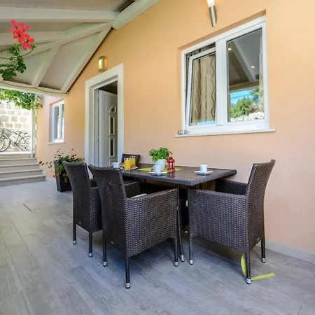 Luxury House Anita In Old Town Cavtat-beachfront Holiday home *